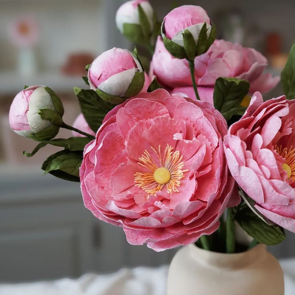 Flowrette Fleurs en papier grande pivoine rose foncé x1