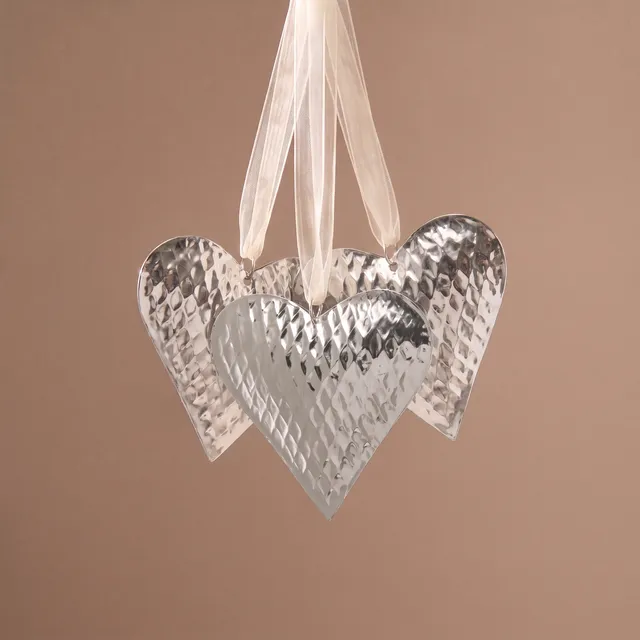 Sia Coeur Métal Suspension Noël Argenté 15 cm