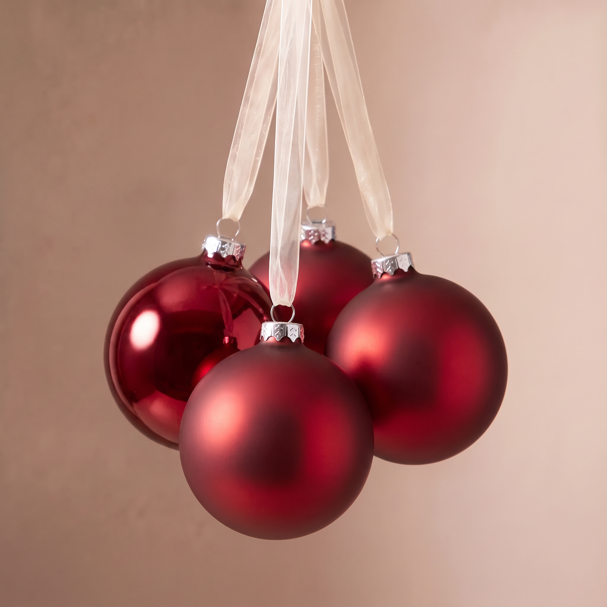 Sia Home coffret 4 boules Noël verre 8 cm blanc rouge