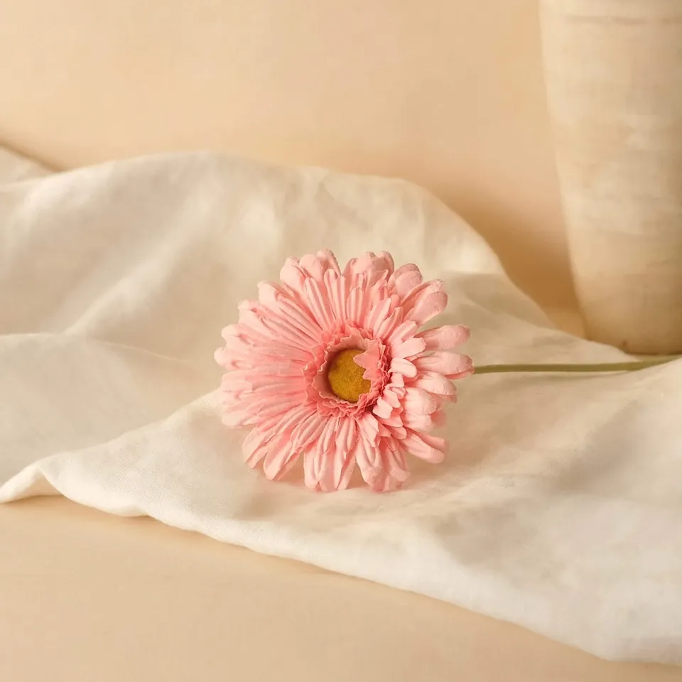 Flowrette Gerbera papier rose pâle fleur tige x1