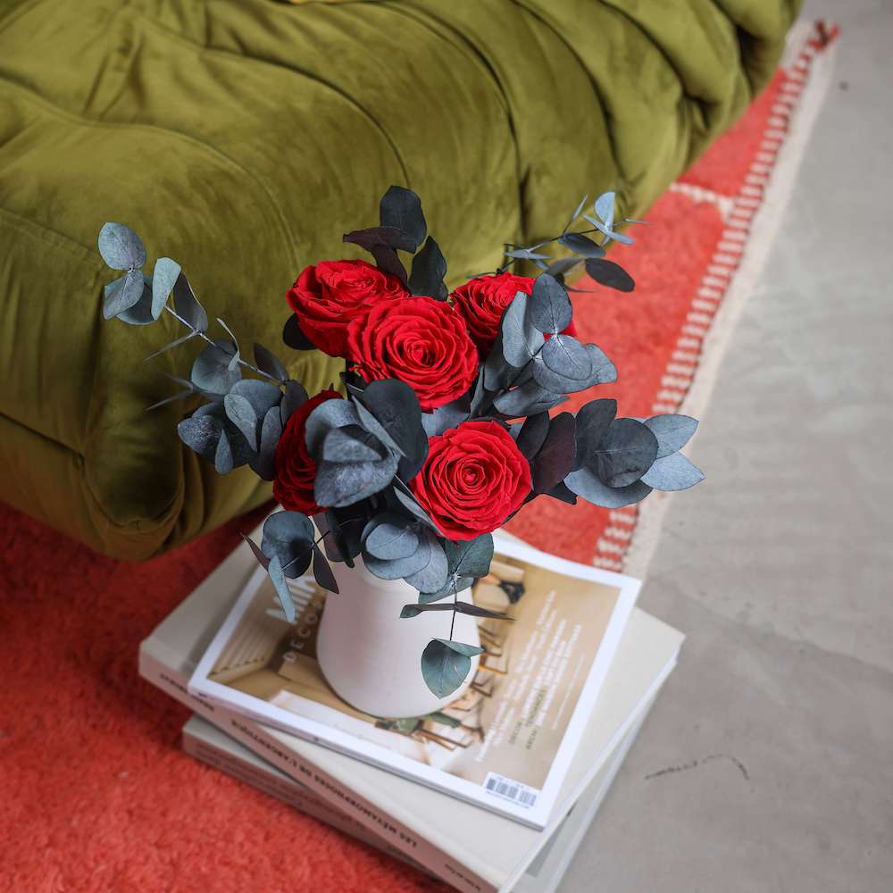 Flowrette Grand Amour bouquet roses rouges stabilisées sans vase