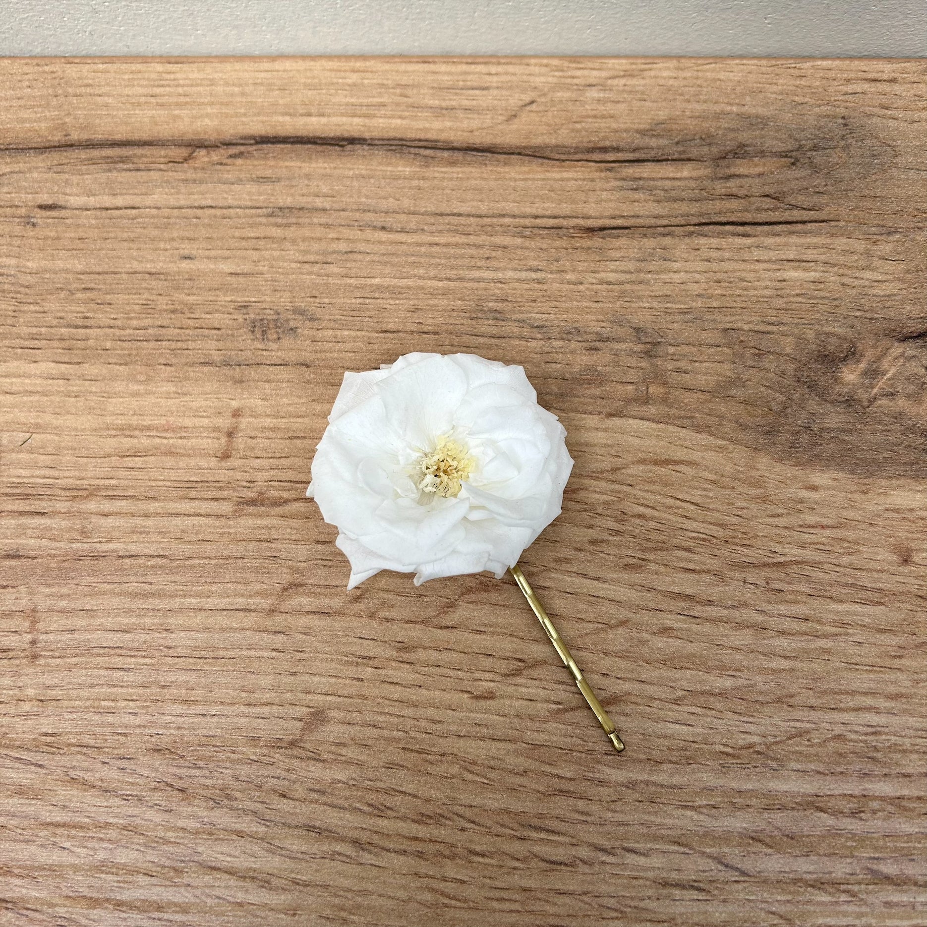 Ateliers Ouchamp Peignes Rue de Courcelles barrette A rose