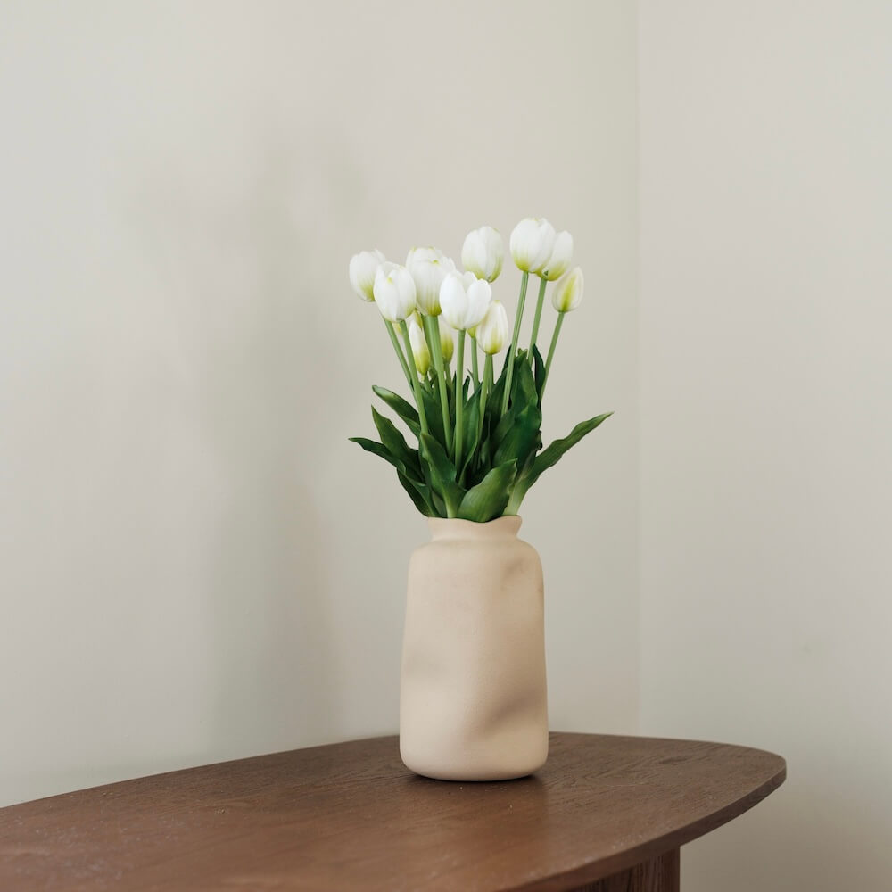 Flowrette Fleurs artificielles Botte 5 tulipes blanches x1
