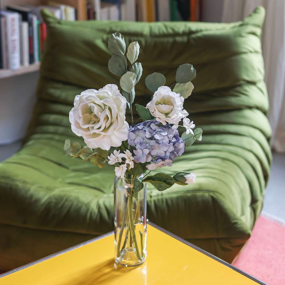 Flowrette Vélasquez bouquet fleurs en papier hortensia bleu