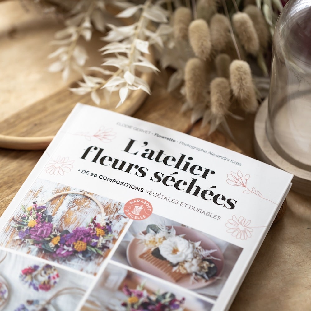 Flowrette Loisirs créatifs Coffret DIY fleurs séchées livre