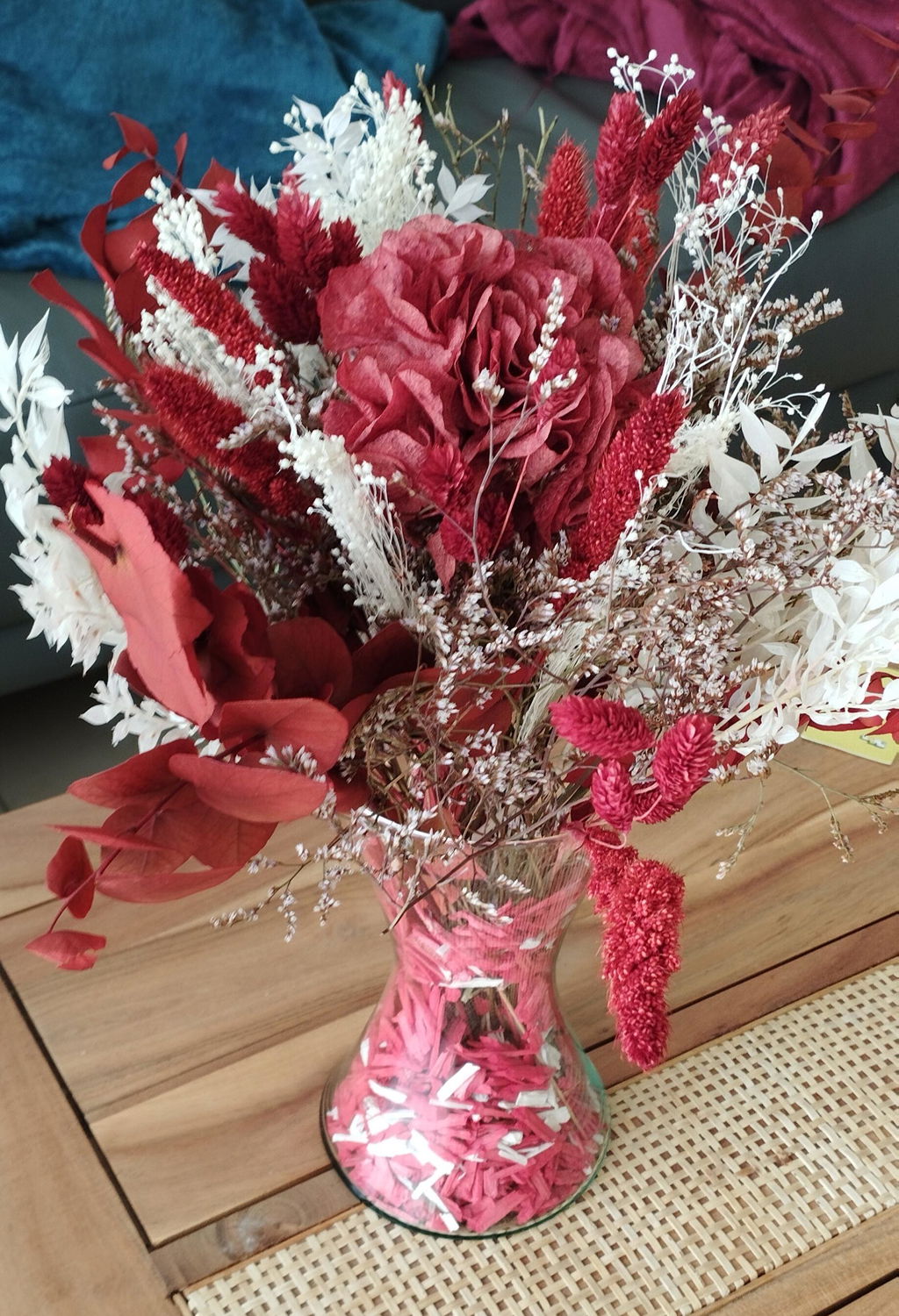 Flowrette Bel Amour bouquet séché rouge taille M