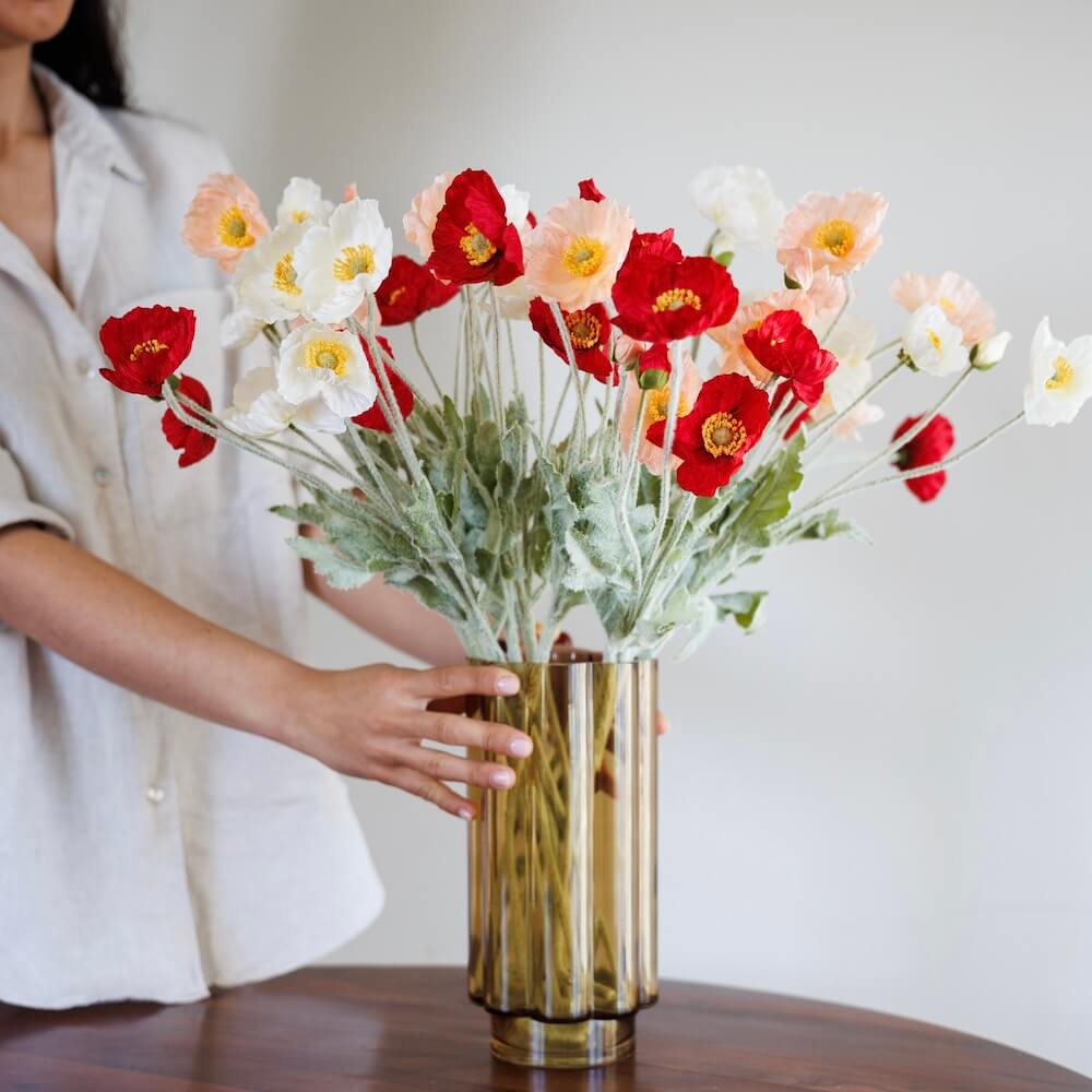 Flowrette Pavots bouquet artificiel corail rouge blanc