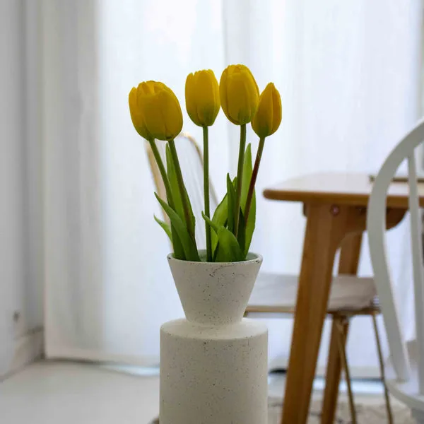 Flowrette Fleurs artificielles Tulipe jaune bouquet 5 tiges Real Touch