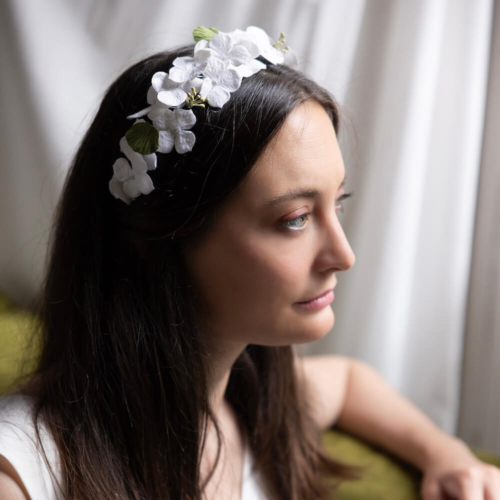 Flowrette Serre-tête papier blanc vert S mariage