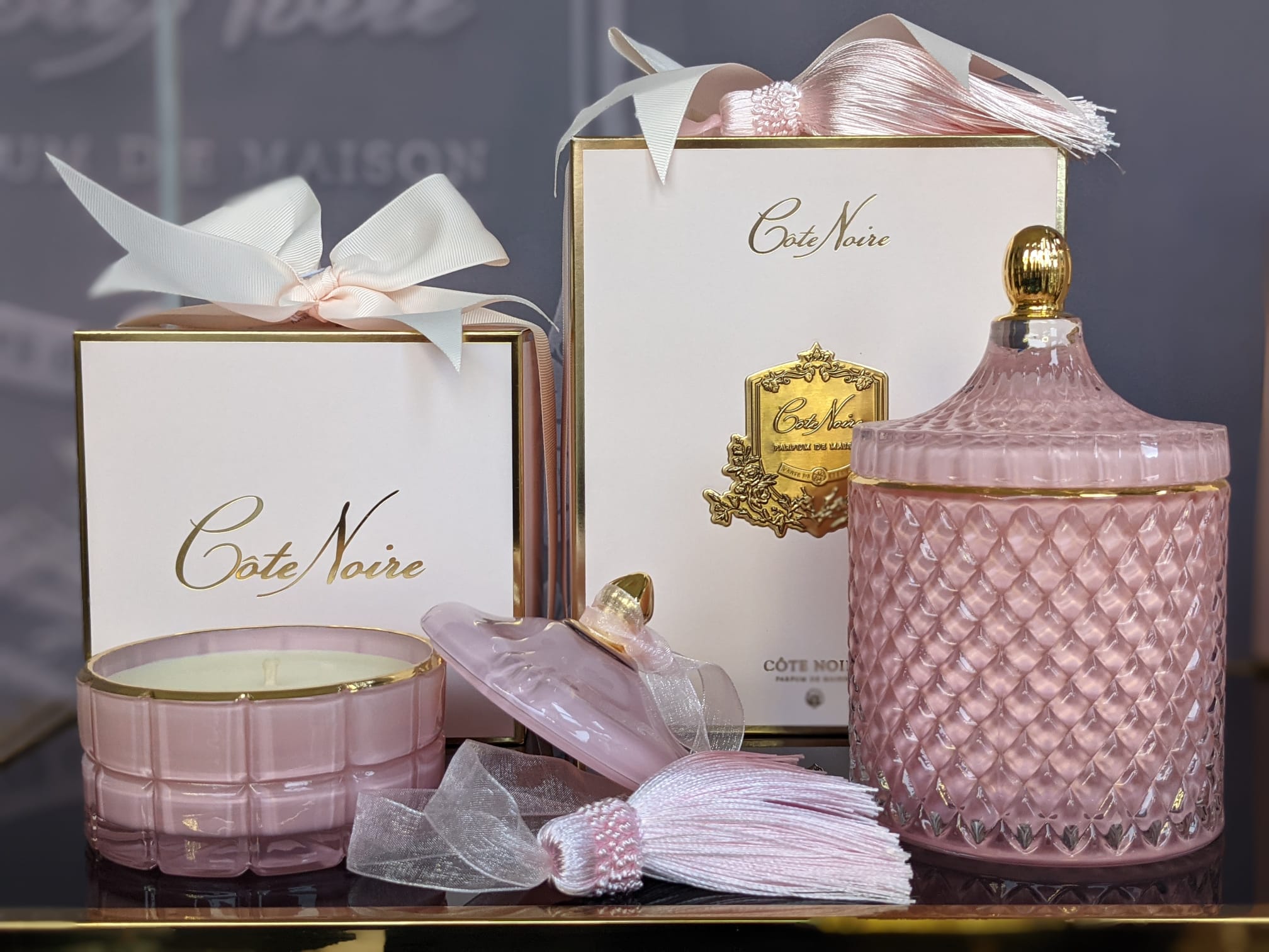 Côte Noire Art Deco bougie parfumée 600 g Pink Champagne rose doré