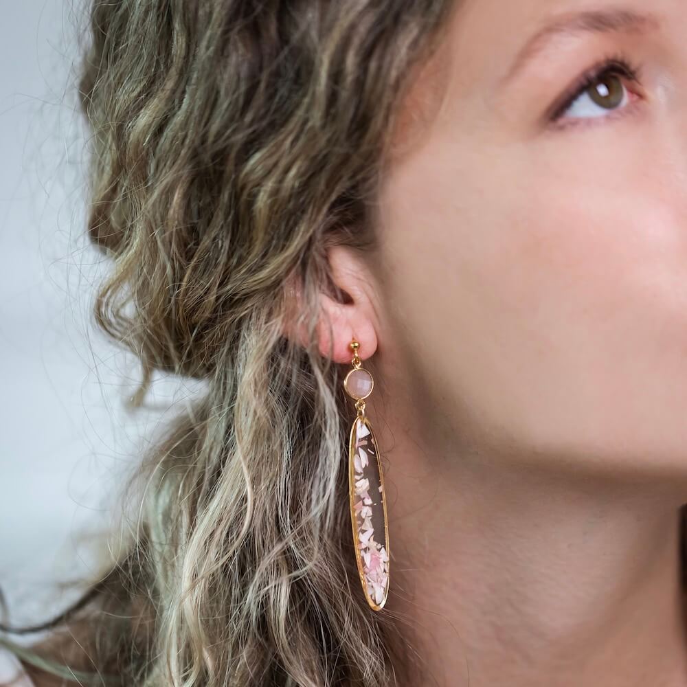Flowrette Léonie grandes boucles oreilles fleurs séchées dorées