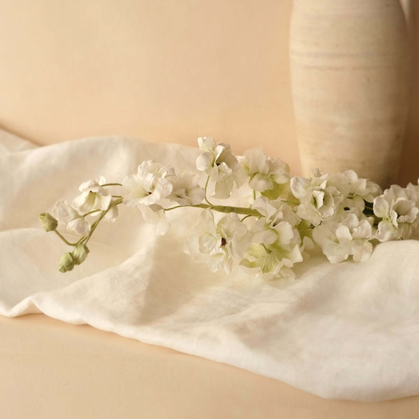 Flowrette Delphinium blanc fleur en papier grand format