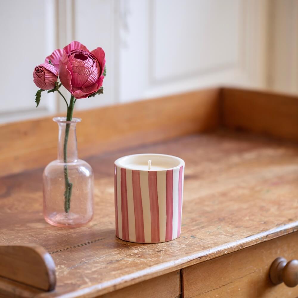 Flowrette Rose Queen rose en papier fuchsia x1 tige