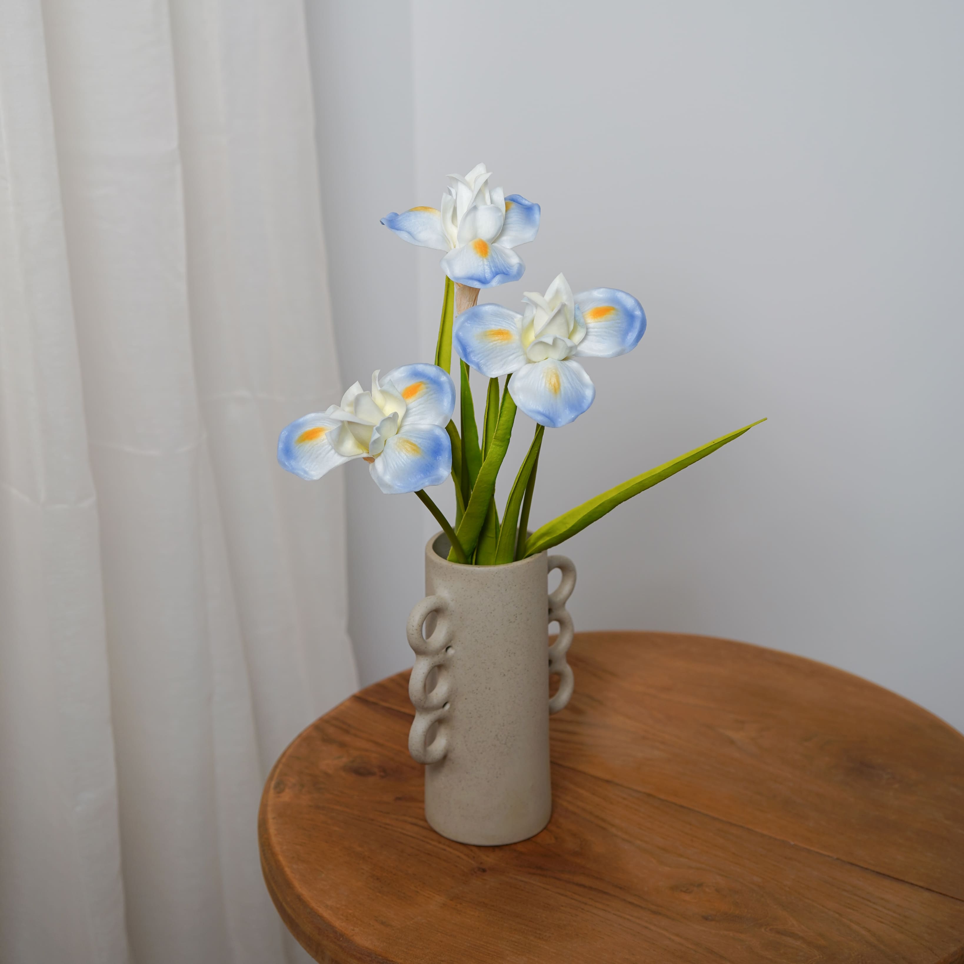 Flowrette Iris artificiel bleu toucher naturel x1