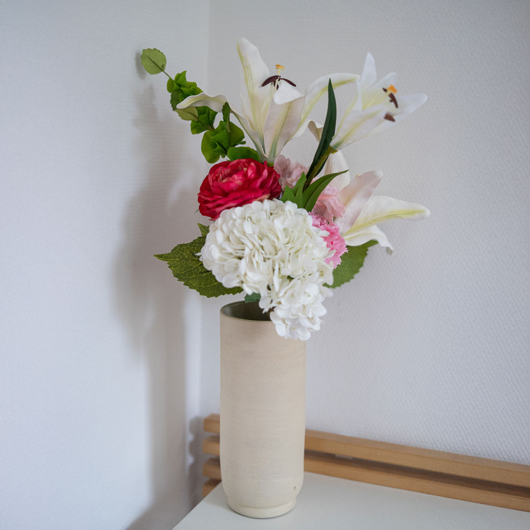 Flowrette Clémence bouquet artificiel blanc rose sans entretien