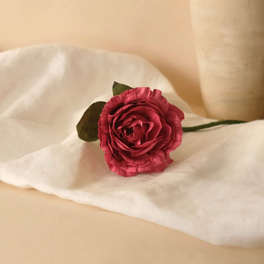 Flowrette Fleurs en papier camélia fuchsia fleur x1
