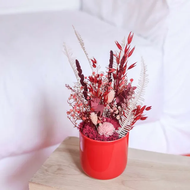 Flowrette Fleurs Séchées Composition Amour Pot Rouge