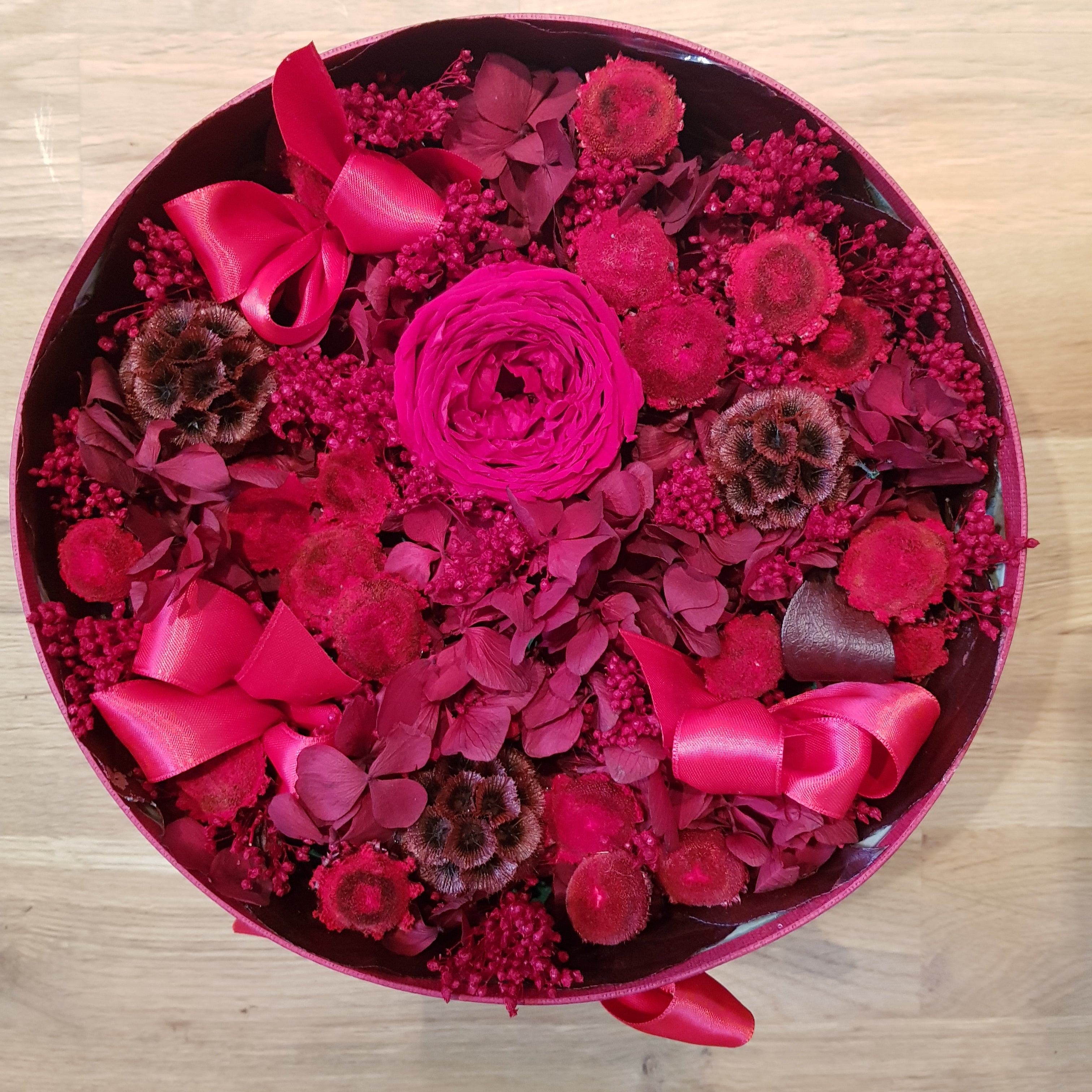 ATELIERS OUCHAMP Rue de Bruxelles boîte rose rouge taille M
