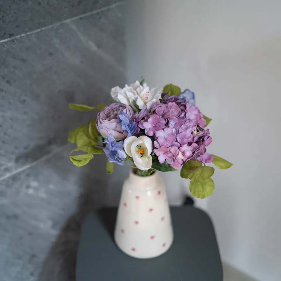 Flowrette Trenet bouquet fleurs en papier mauve blanc