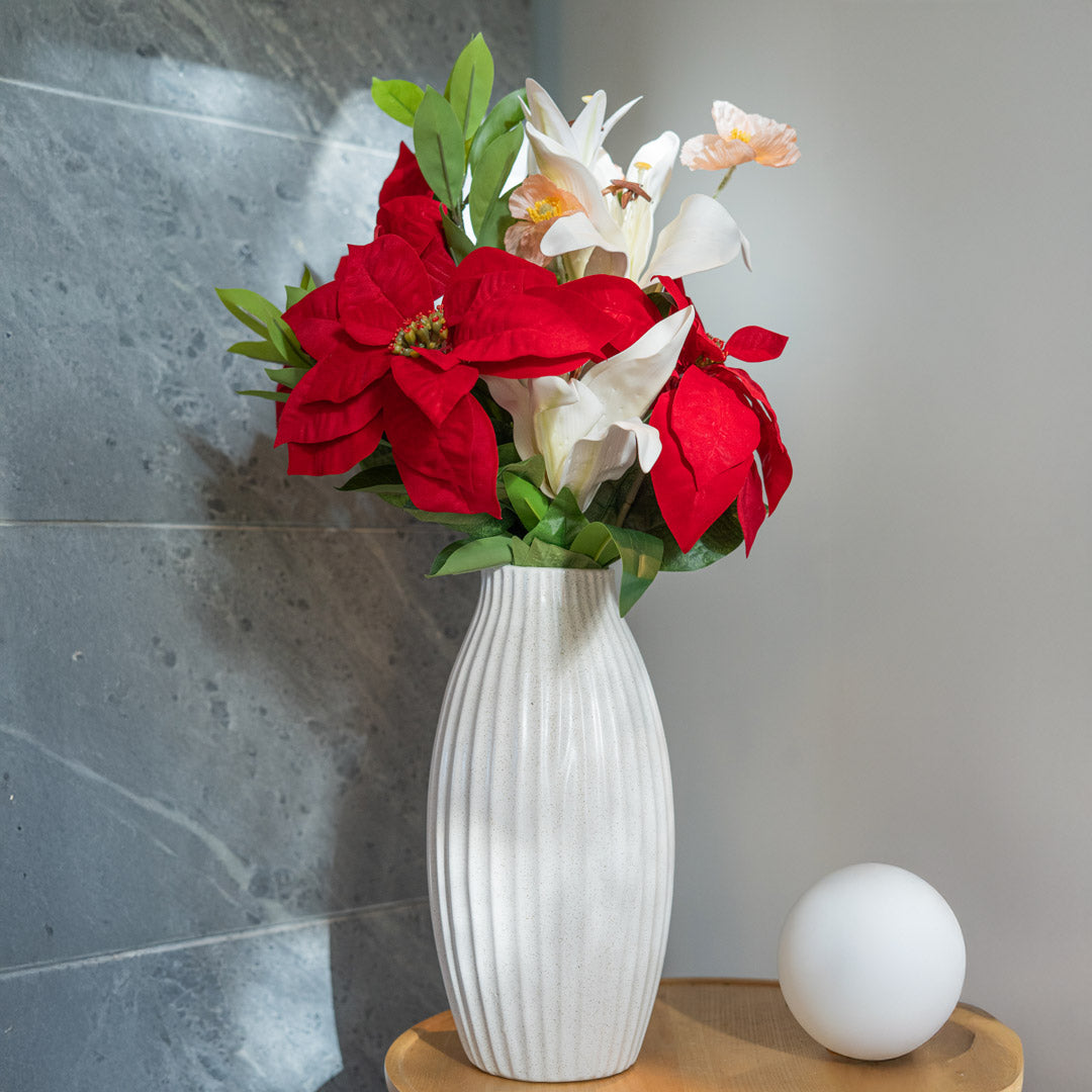 Flowrette Célestine bouquet artificiel blanc corail Noël