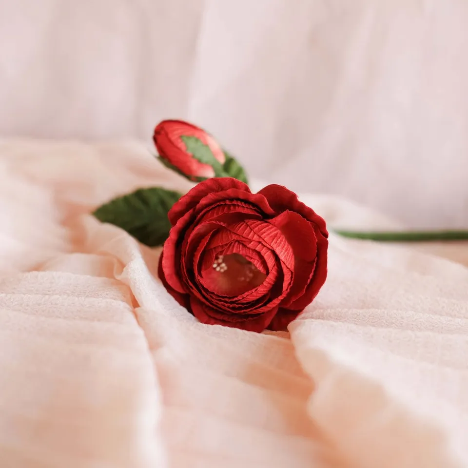 Flowrette Rose Queen rouge fleur en papier x1 artisanale