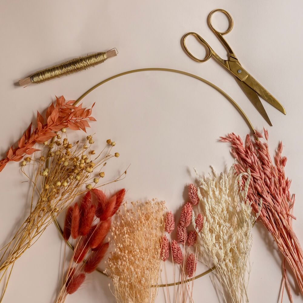 Flowrette Loisirs créatifs Kit DIY Couronne Similan 30 cm