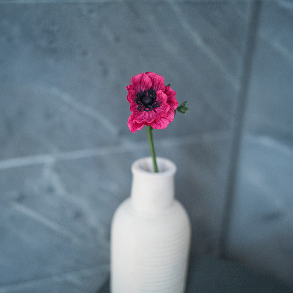 Flowrette Petite anémone fuchsia fleur papier tige x1 fait main