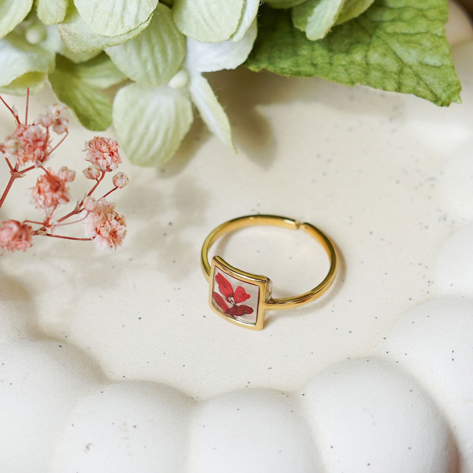Flowrette Bijoux Bague Capucine fleur rouge résine