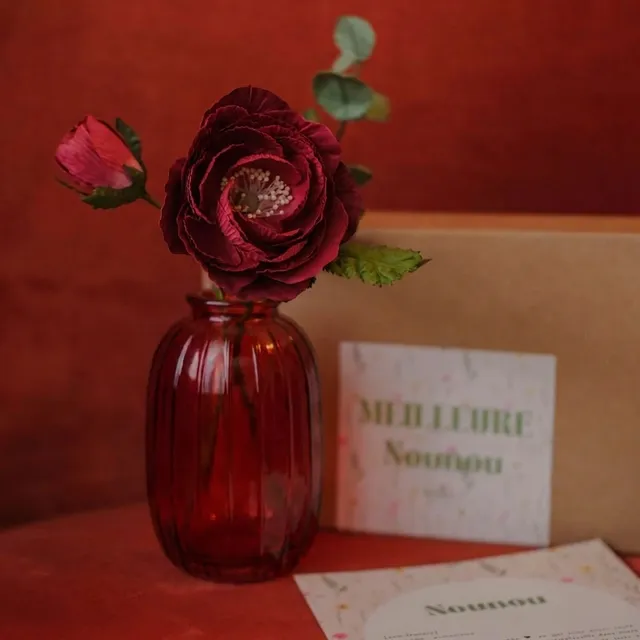 Flowrette Meilleure Nounou coffret rose papier vase verre