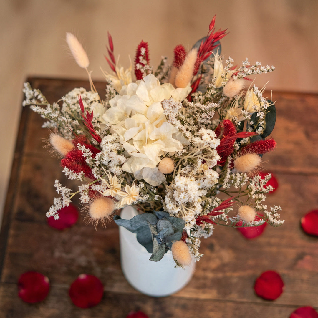 Flowrette Cupidon bouquet fleurs séchées M hortensia blanc