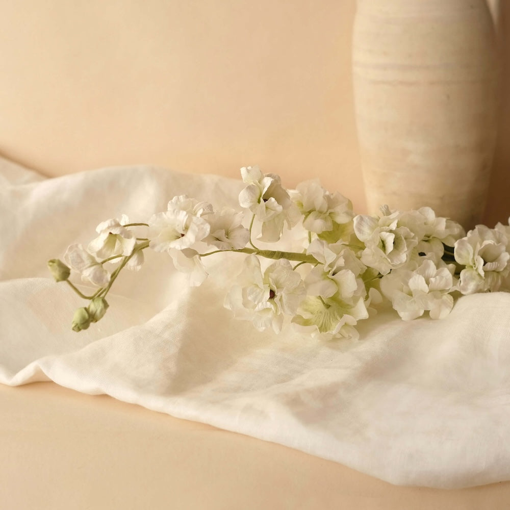 Flowrette Fleurs en Papier Delphinium Blanc Fleur Papier x1