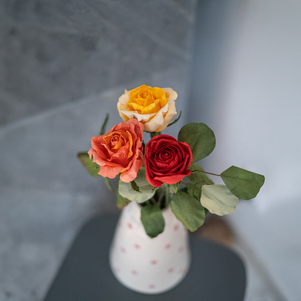 Flowrette trio roses papier bouquet rouge orange jaune
