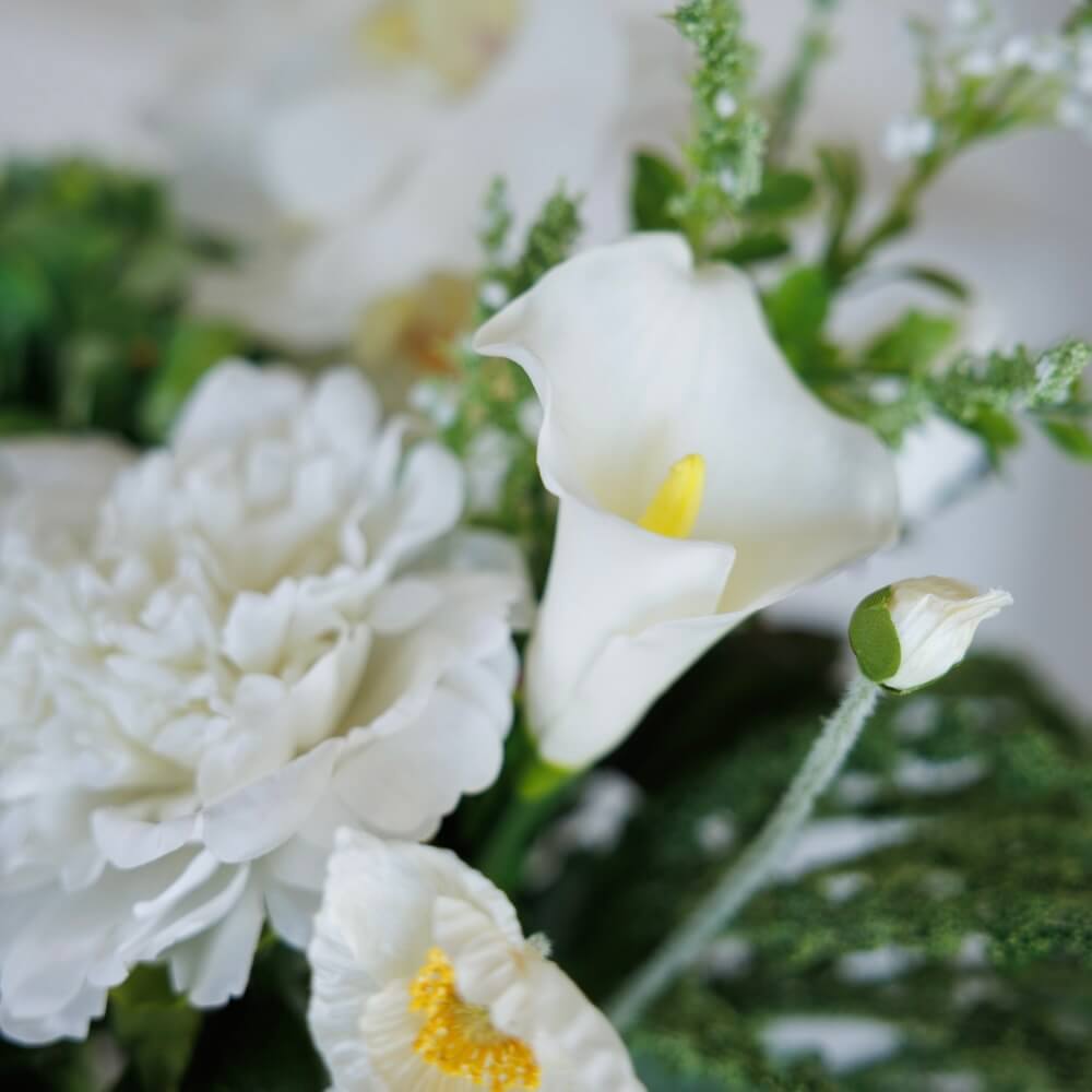Flowrette Rosaline bouquet artificiel blanc et vert Real Touch