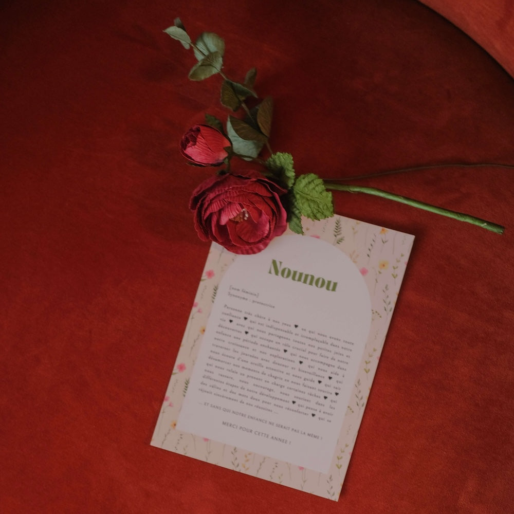 Flowrette Meilleure Nounou coffret rose papier vase verre