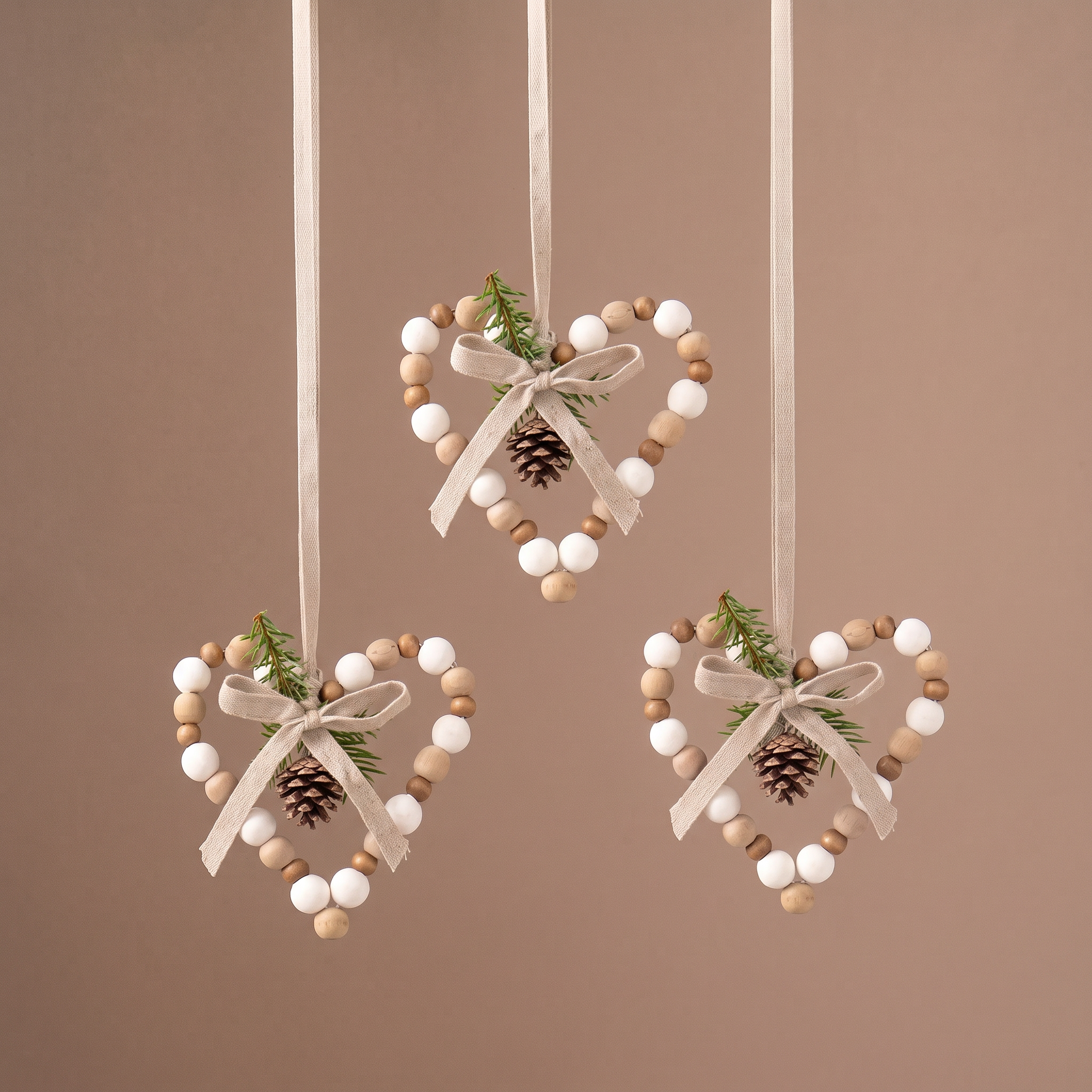 Sia Natura suspension Noël coeur bois 11 cm beige perles