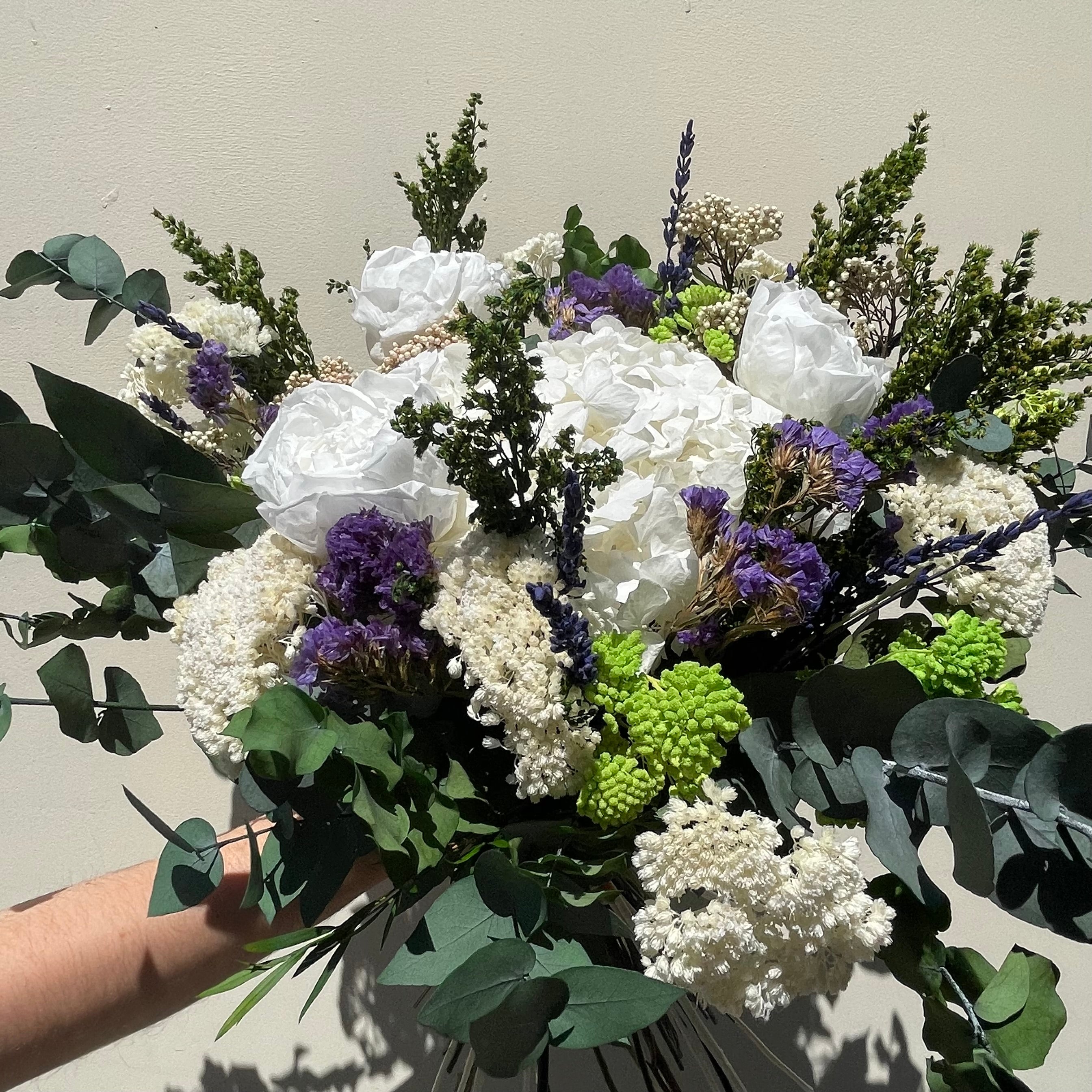 Ateliers Ouchamp Bouquets Rue Marbeau bouquet éternel blanc 40 cm