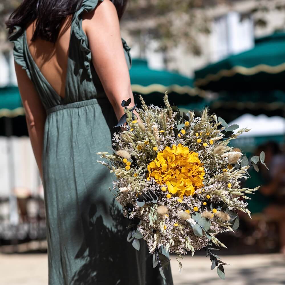 Flowrette Ambroise bouquet fleurs sechees jaune safran S