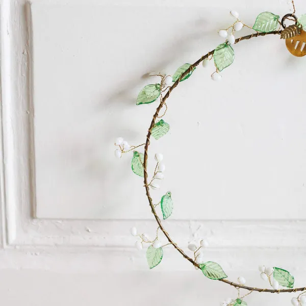 Flowrette Anaya couronne feuilles perles vert