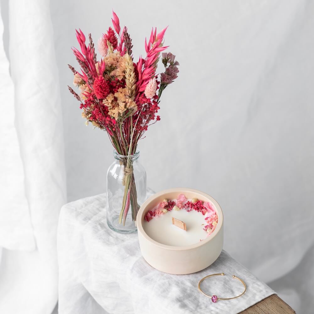 Flowrette Coffret charmant bougie bracelet bouquet fleurs séchées