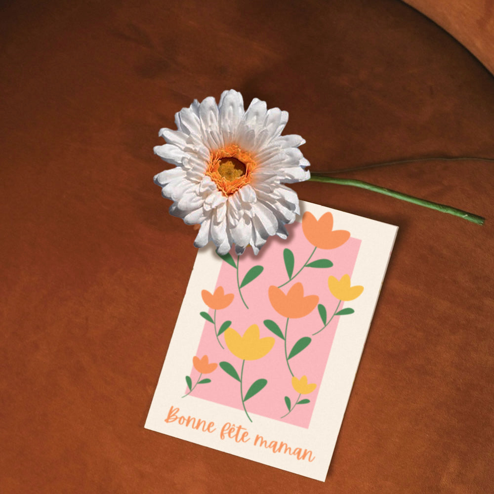 Flowrette Coffret fête des mères blanc gerbera papier et vase