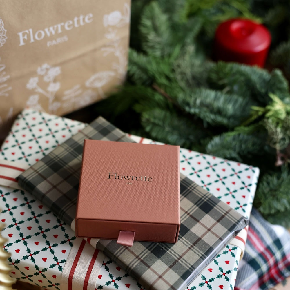 Flowrette Bertille grandes boucles oreilles plaqué or fleurs