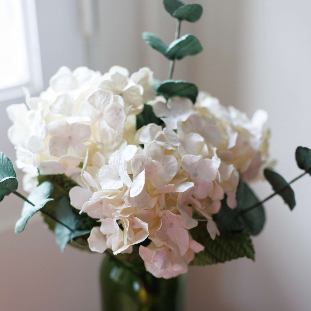Flowrette Fleurs en papier bouquet hortensia blanc mariée