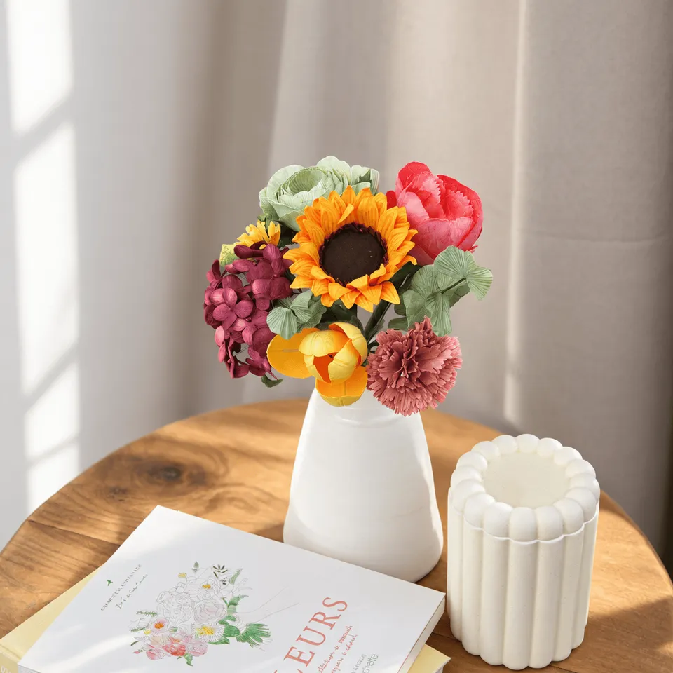 Flowrette Turner bouquet fleurs en papier jaune