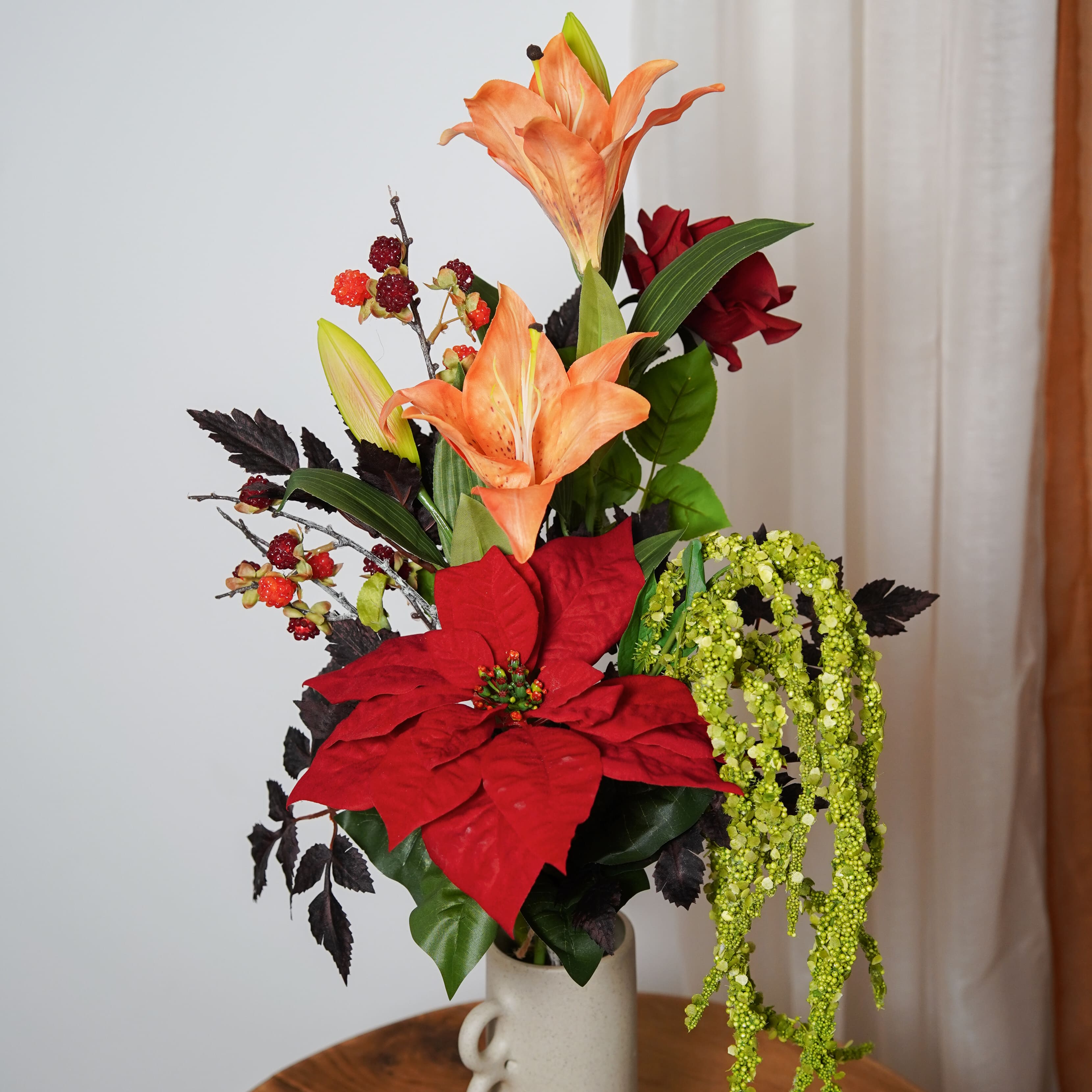Flowrette Gabrielle bouquet artificiel rouge orange feuillage