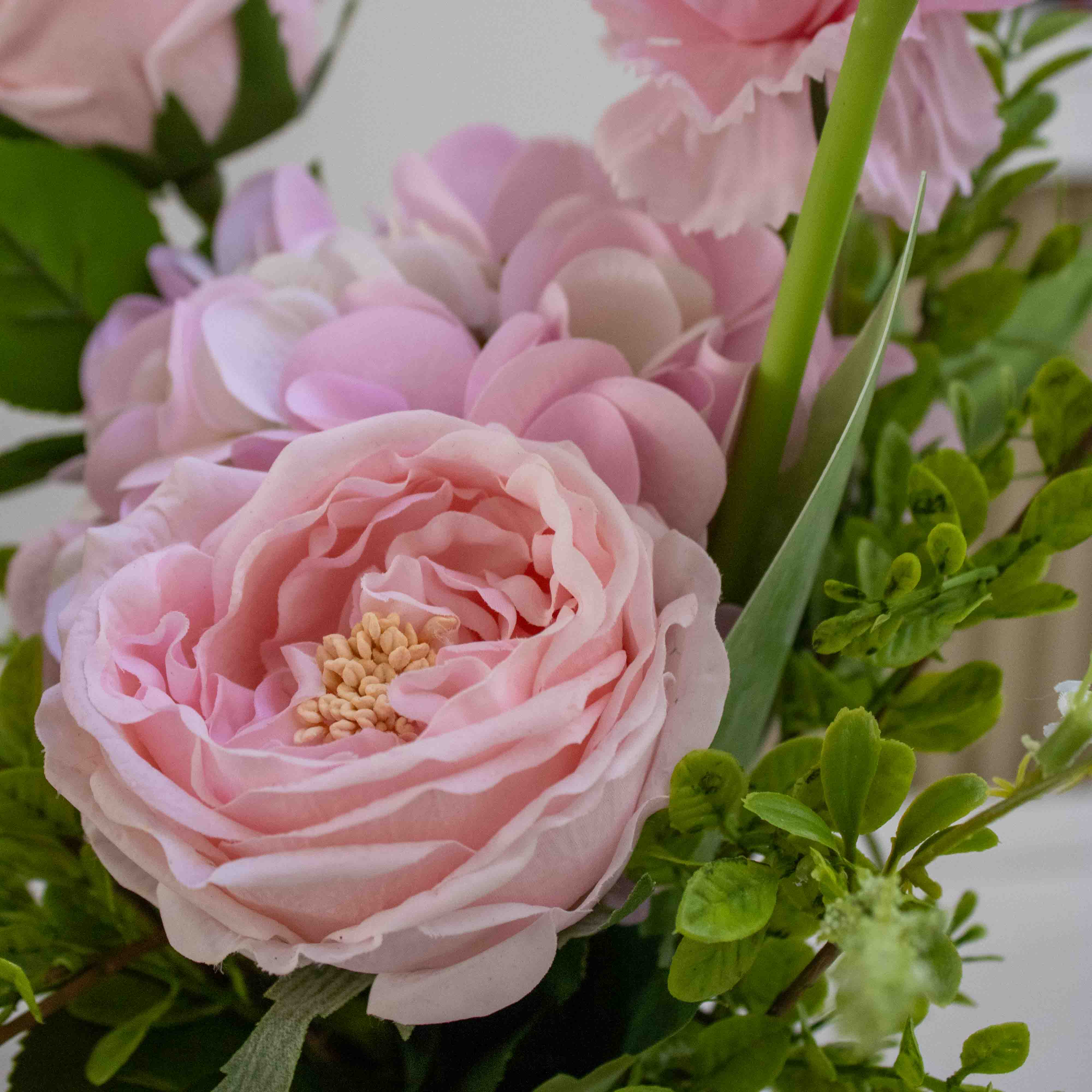 Flowrette Catherine Bouquet Fleurs Artificielles rose poudré