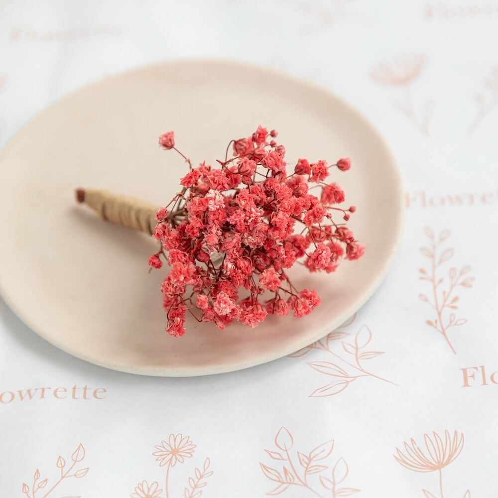 Flowrette Boutonnière gypsophile rose mariage 11 cm