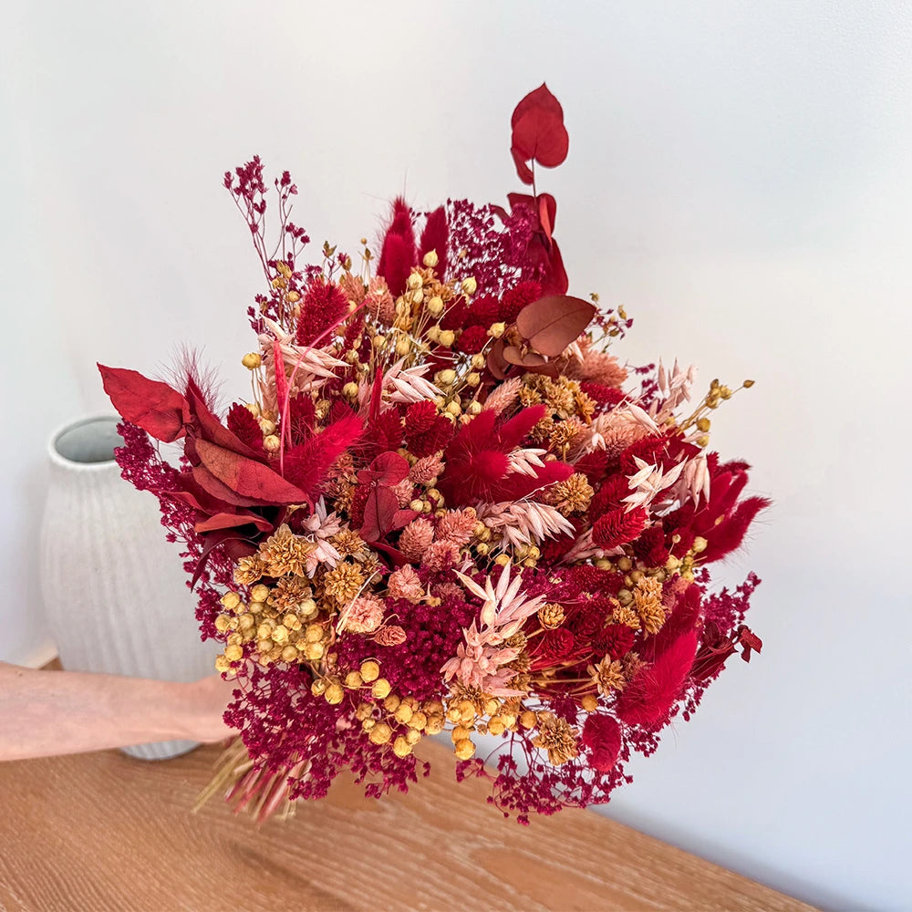 Flowrette Fleurs séchées Archibald bouquet séché M bordeaux