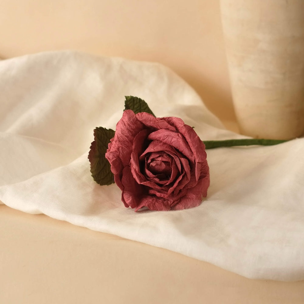 Flowrette Rose Lady papier bordeaux fleur x1