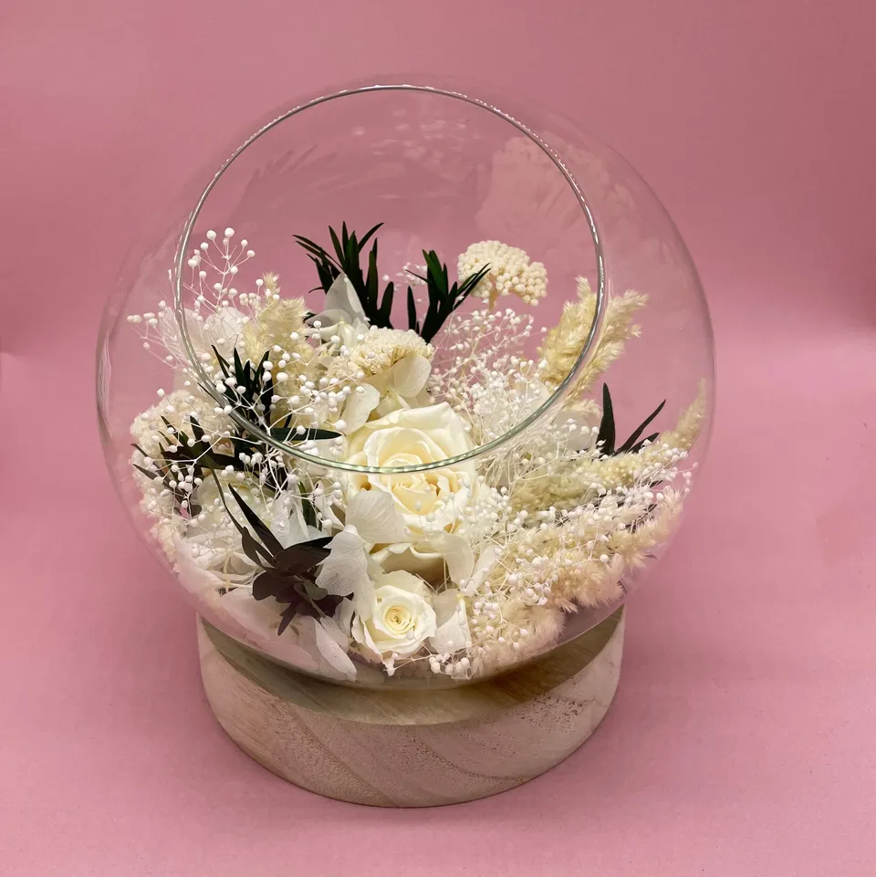 Ateliers Ouchamp Rue de Sévigné bulle fleurie hortensia 20 cm
