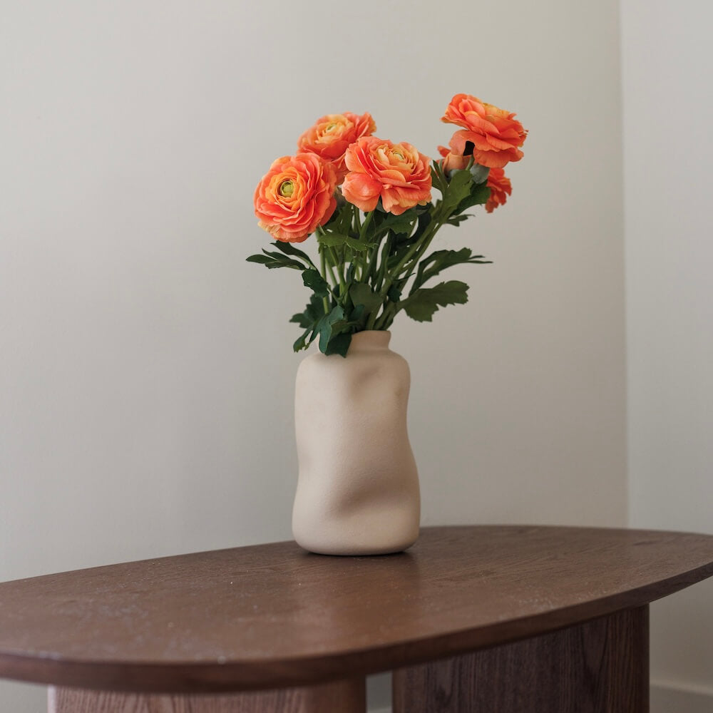 Flowrette Renoncule orange fleur artificielle x1